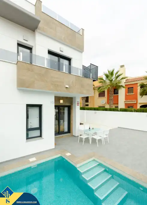 Villa avec piscine à vendre à Zona Carrefour - Urbanizaciones, imagen 16