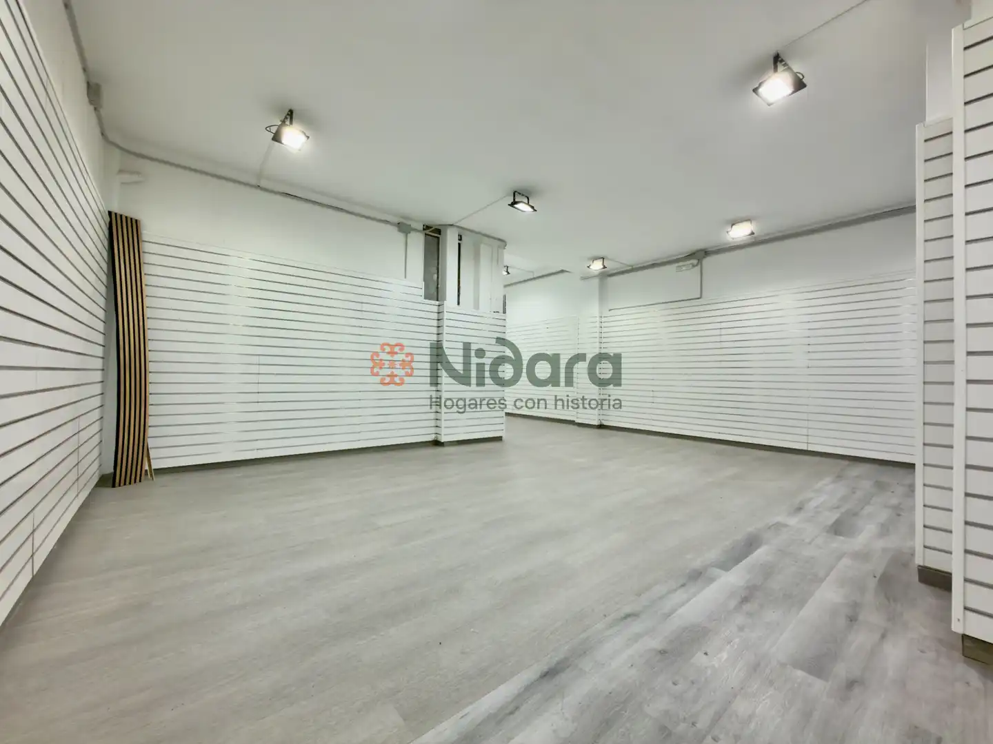 Local comercial de lloguer a Carrer de Floridablanca, imagen 19