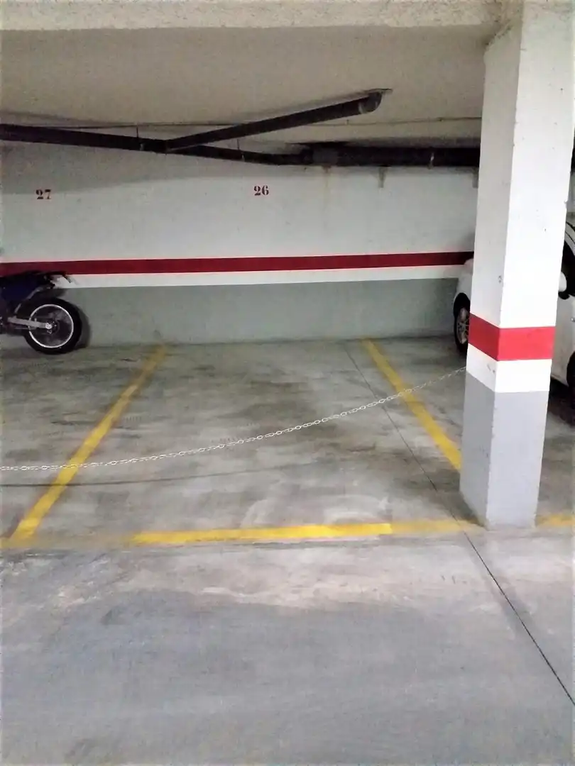 Parkplatz von Garage zum Verkauf in Moncada