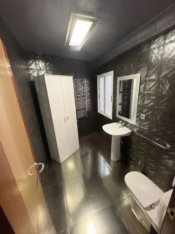 Büro zur Miete in Carrer Reis Catòlics, imagen 6