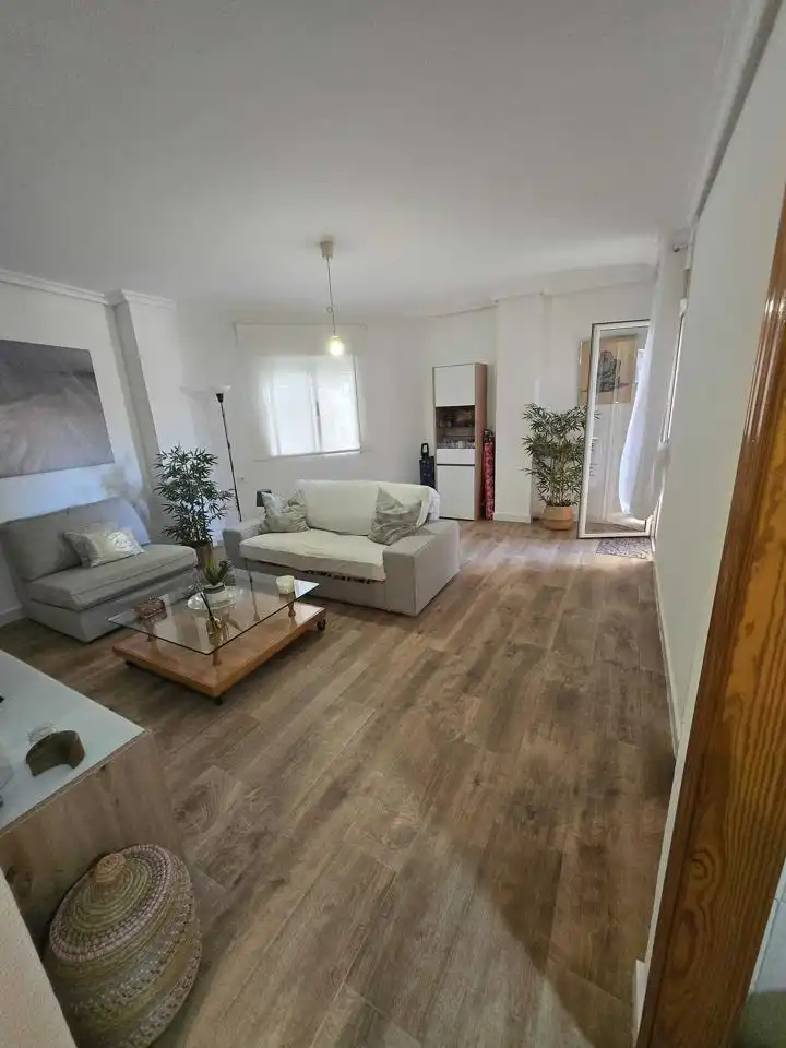 Living room of Flat for sale in Torrevieja  with Furnished