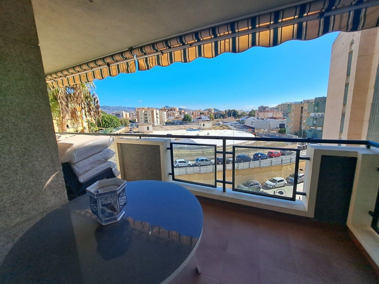 Exterior view of Flat to rent in Málaga Capital  with Air Conditioner, Terrace and Furnished