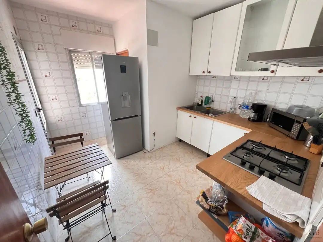 Cocina de Piso de alquiler en Consuegra con Calefacción