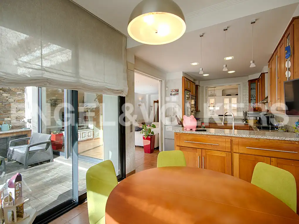 Terraced house with garden for sale in Carrer de González de Soto, imagen 11