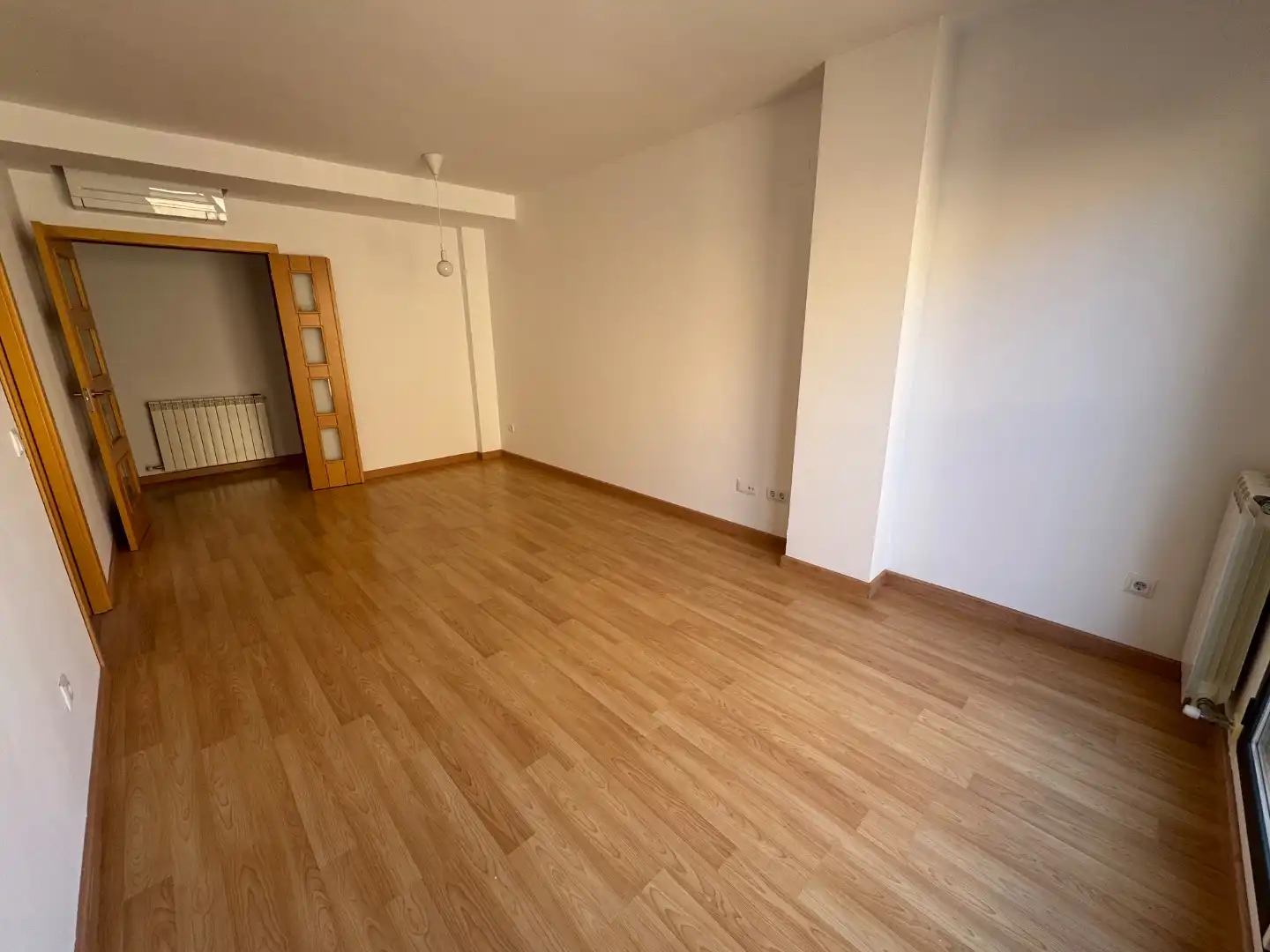 Schlafzimmer von Wohnung zum Verkauf in Ensanche - Fuenfresca