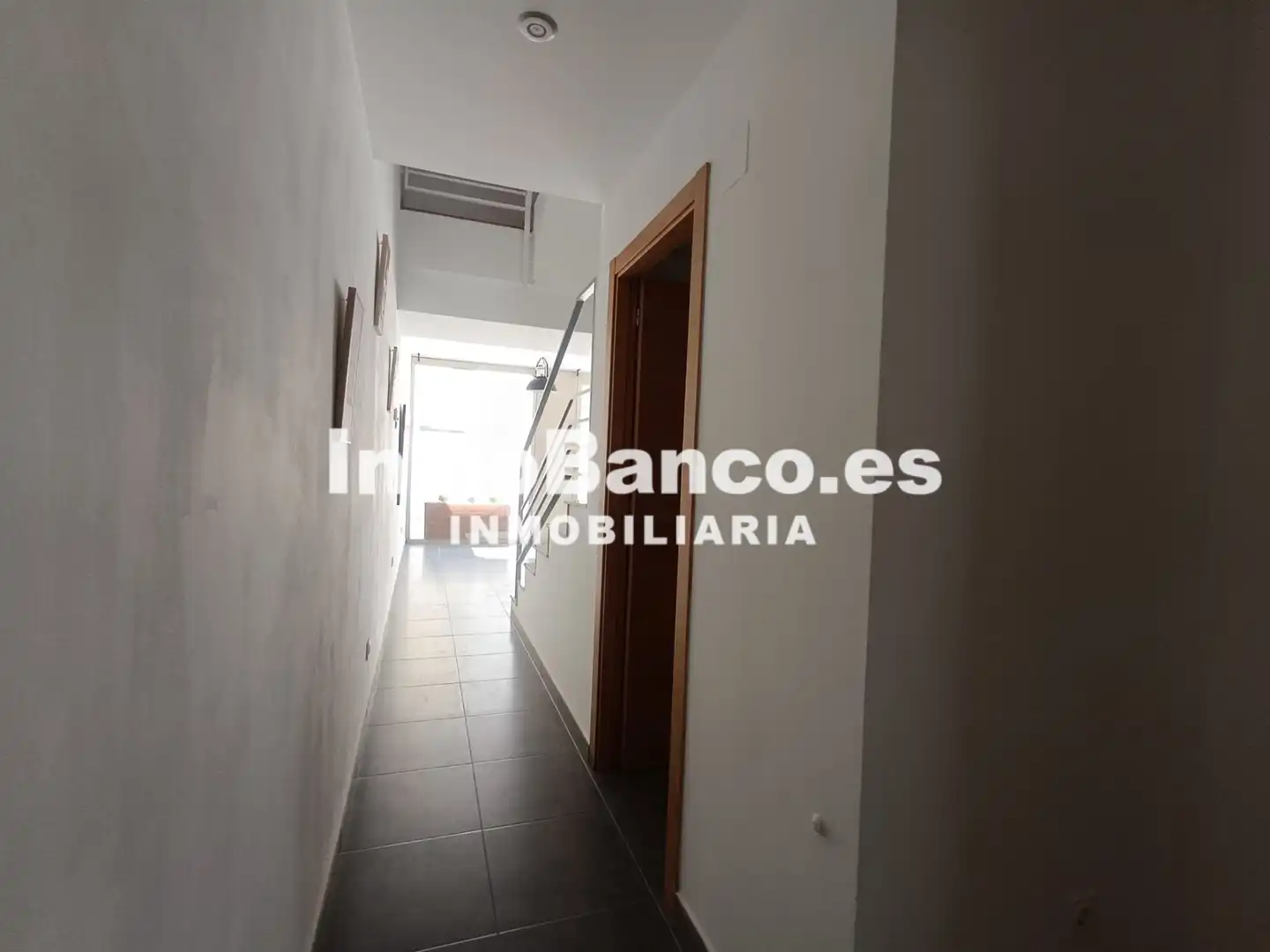 Detached homes for rent in La Pobla de Vallbona  with Air Conditioner, Heating and Terrace