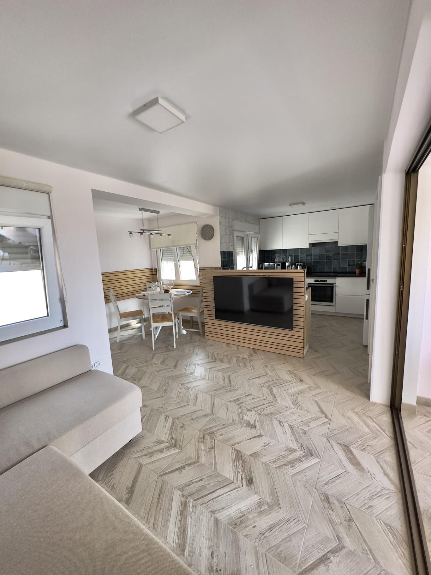 Kitchen of Flat for sale in  Valencia Capital  with Heating and Balcony