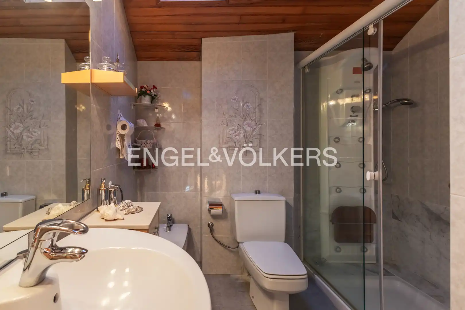 Baño de Casa o chalet en venta en Llívia con Calefacción, Jardín privado y Parquet