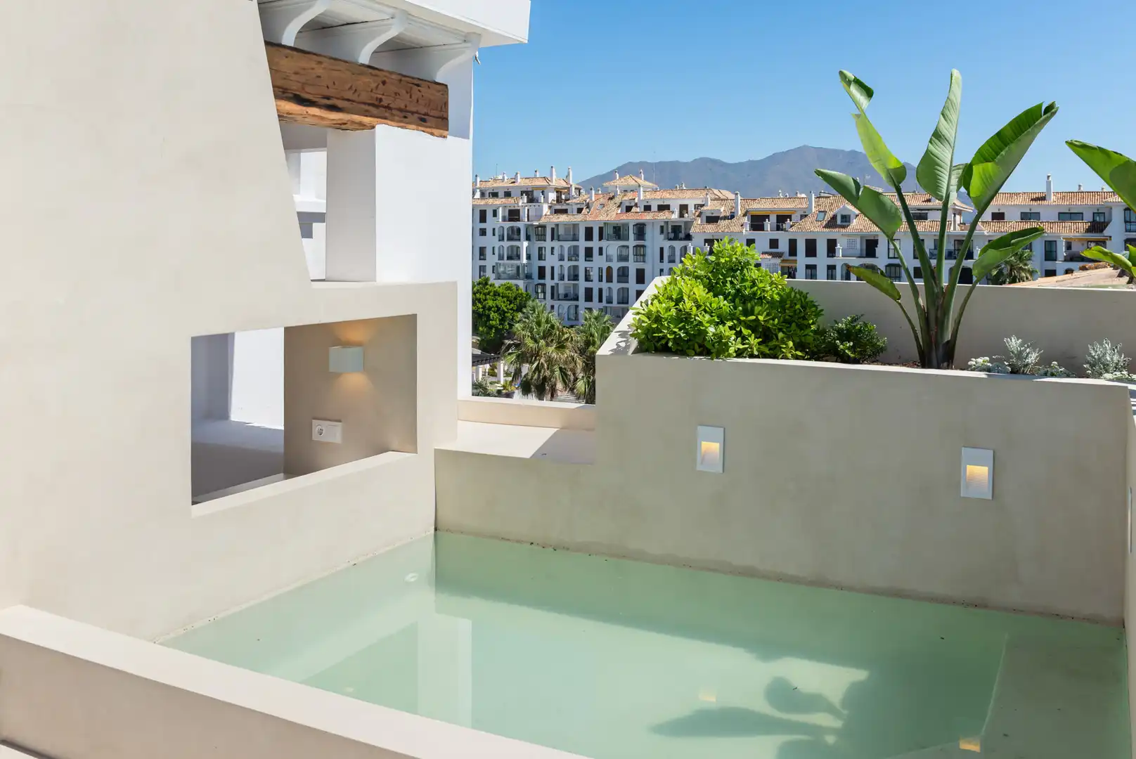 Habitación de Ático en venta en Manilva con Aire acondicionado, Terraza y Piscina