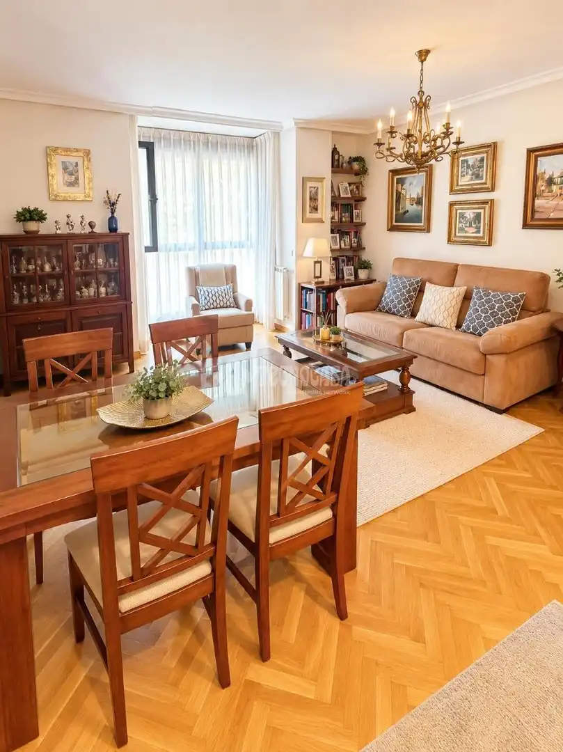 Wohnzimmer von Wohnung zum Verkauf in Madrid mit Abstellraum