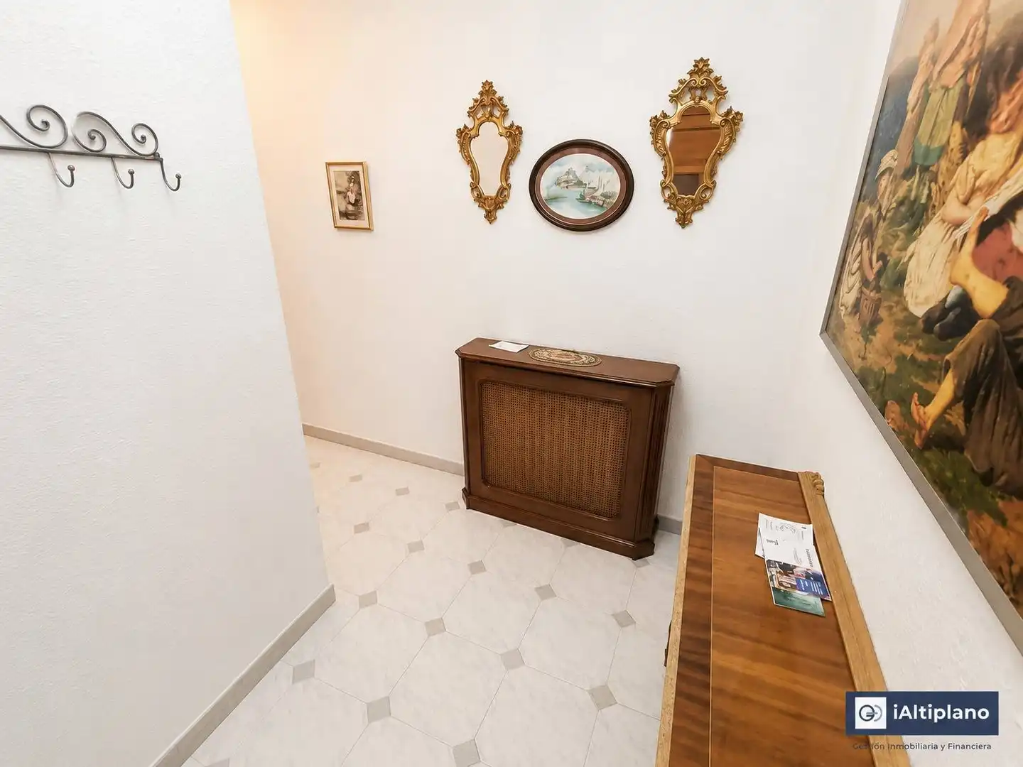 Piso en venta en Baza con Calefacción, Terraza y Trastero