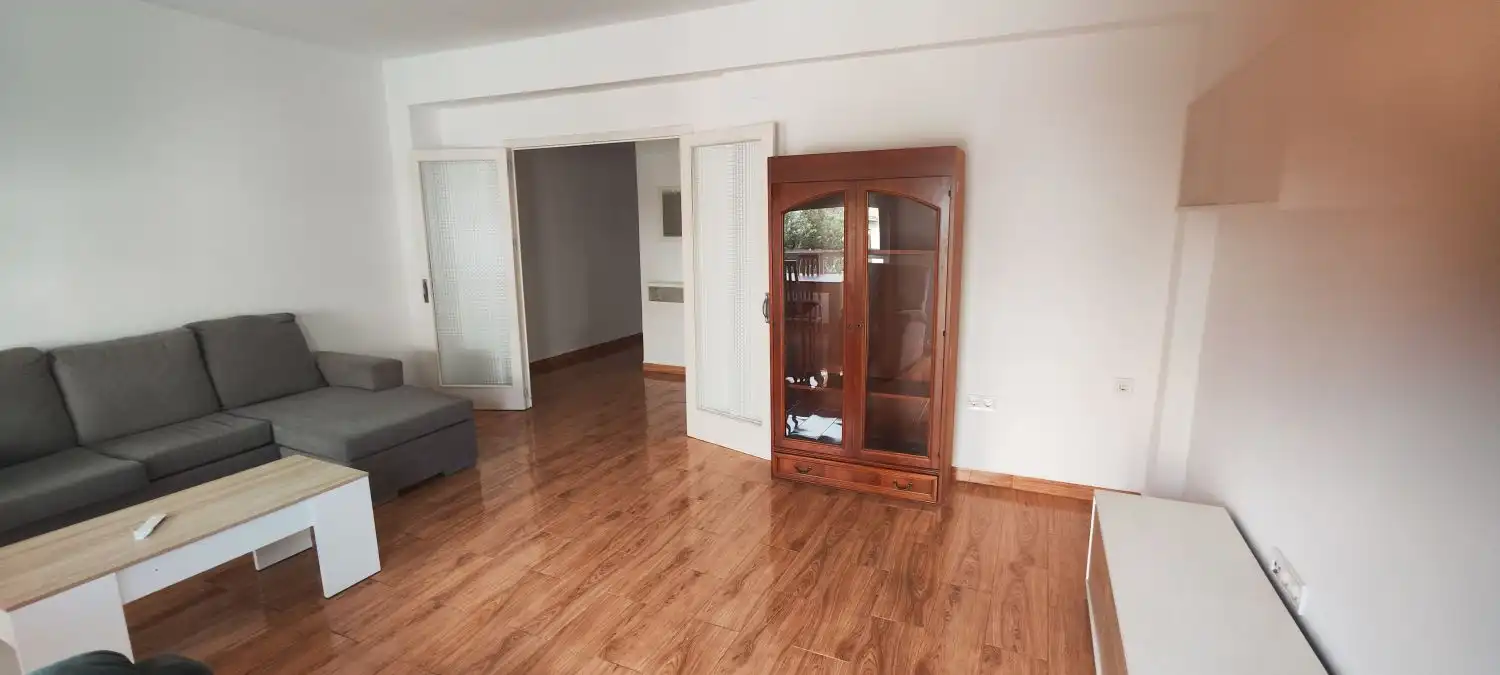 Appartamento con balcone in affitto a Centro, imagen 11