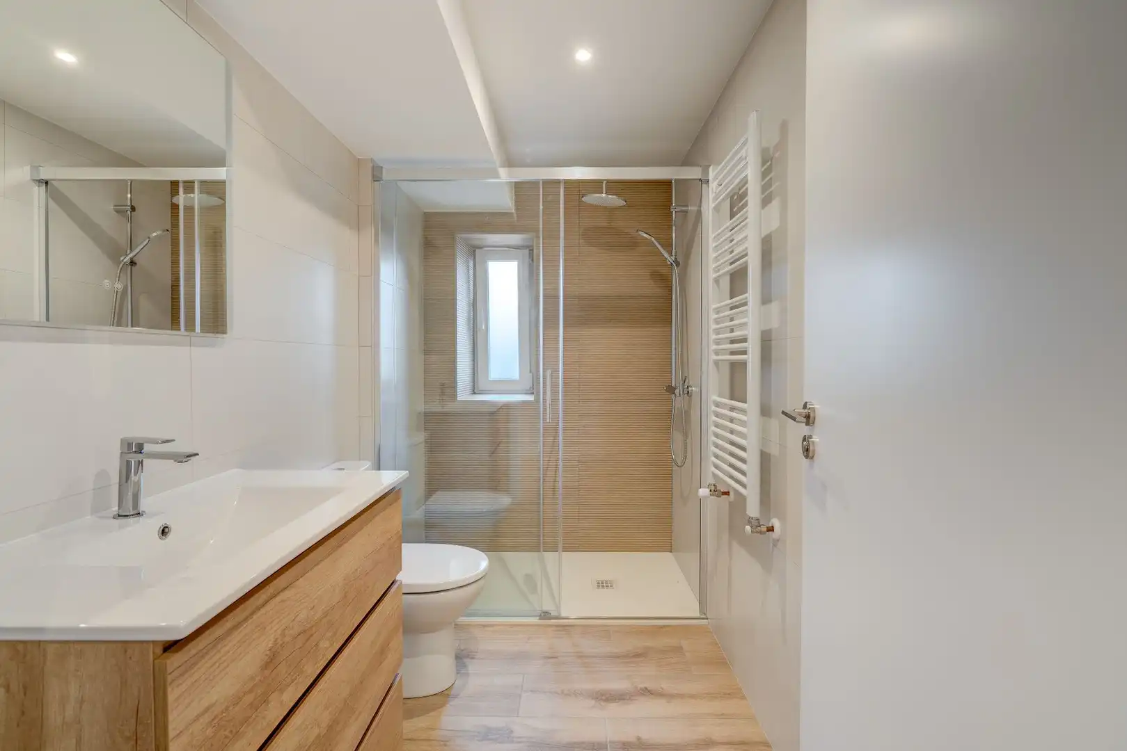Baño de Piso en venta en Hondarribia con Calefacción