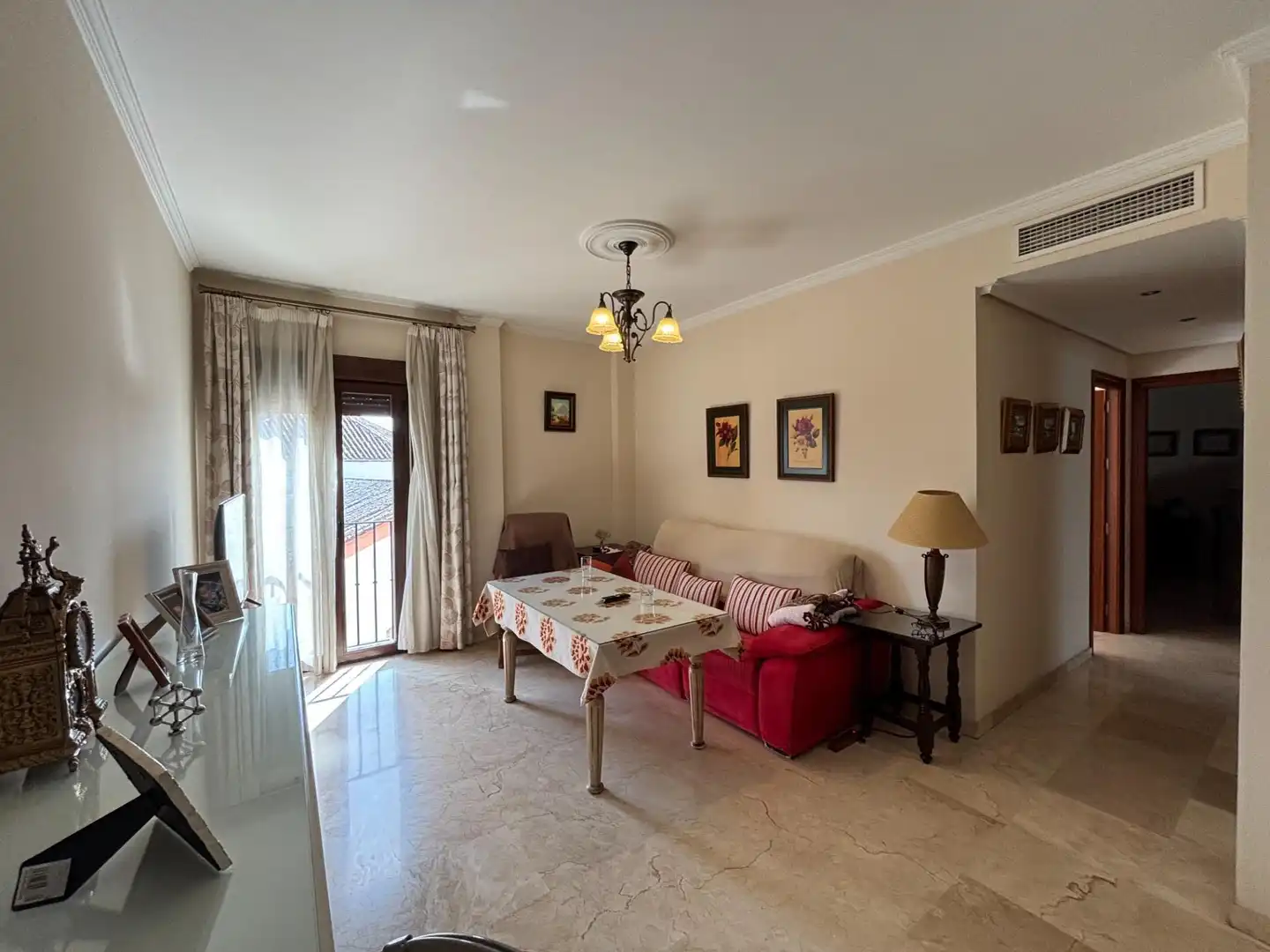 Appartamento con terrazza in vendita a Centro