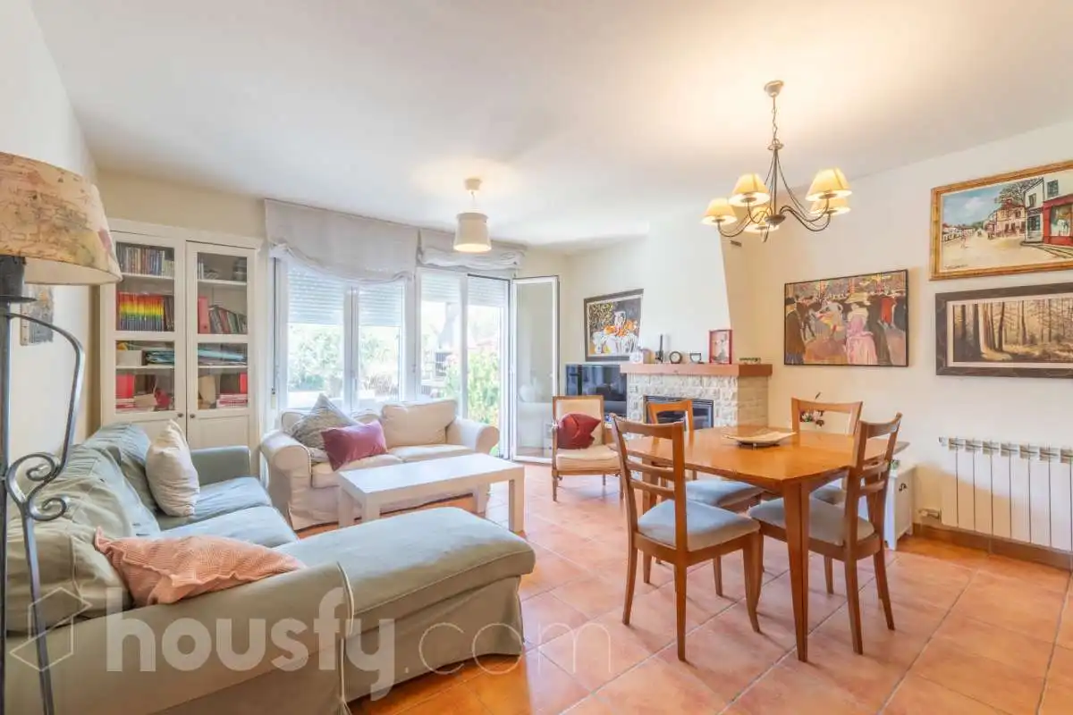 Sala d'estar de Casa o xalet en venda en Font-rubí