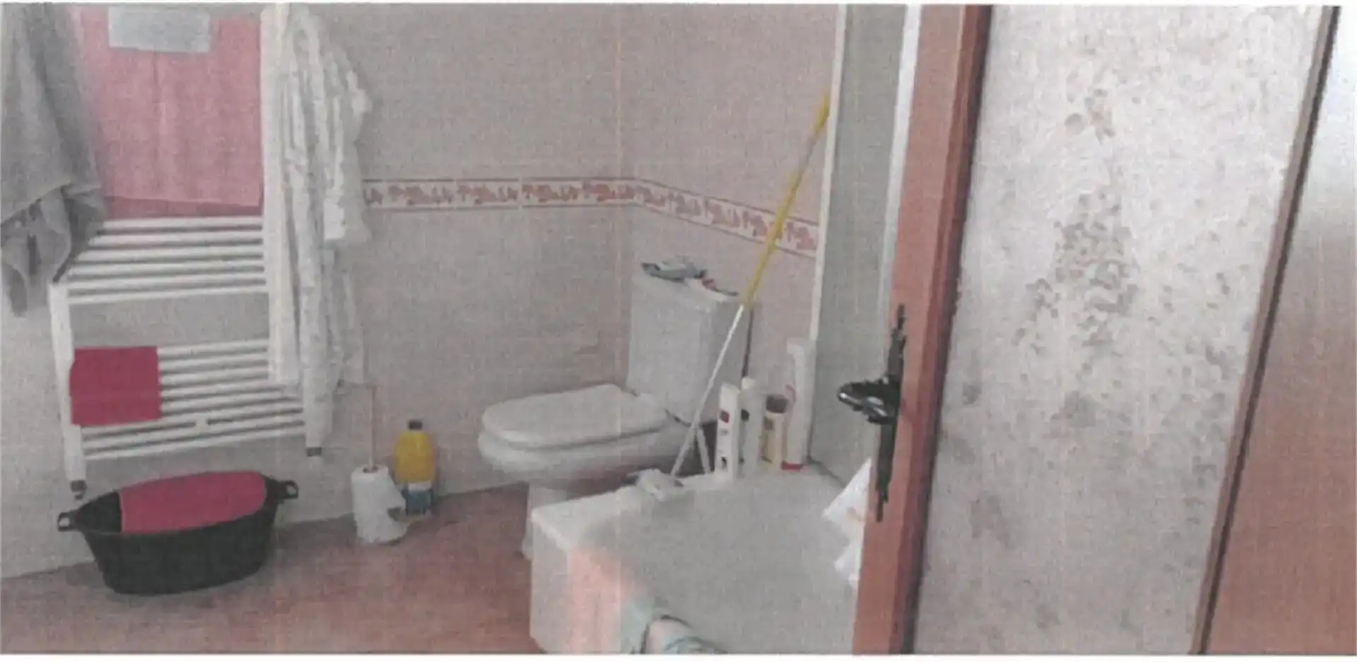 Baño de Finca rústica en venta en La Granadella con Jardín privado, Amueblado y TV