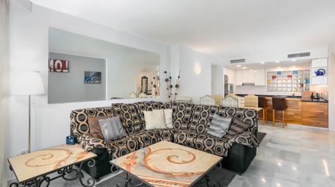 Foto 2 de Piso en venta en Avenida Juan Sebastian Elcano, S/n, Puerto Marina, Benalmádena