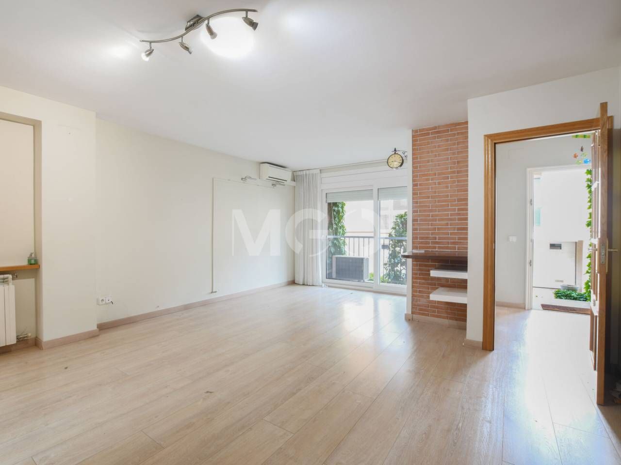 Sala de estar de Casa o chalet en venta en Calldetenes con Aire acondicionado, Calefacción y Jardín privado