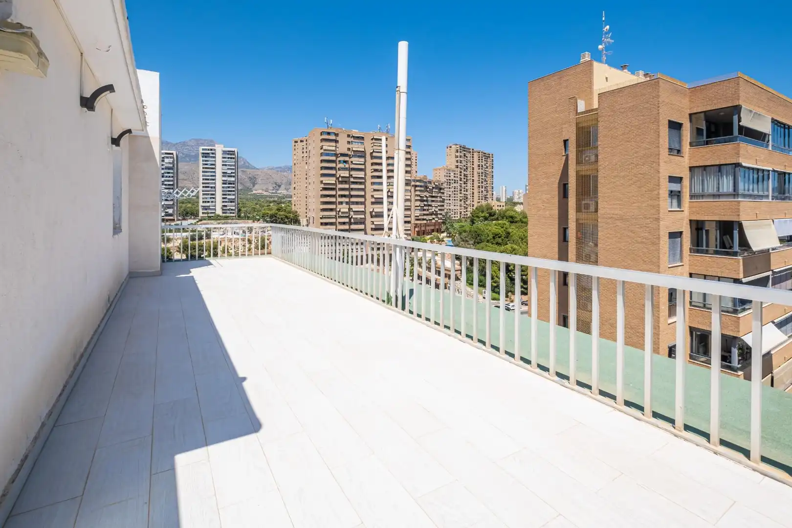Penthouse with terrace for sale in Playa de Poniente, imagen 26