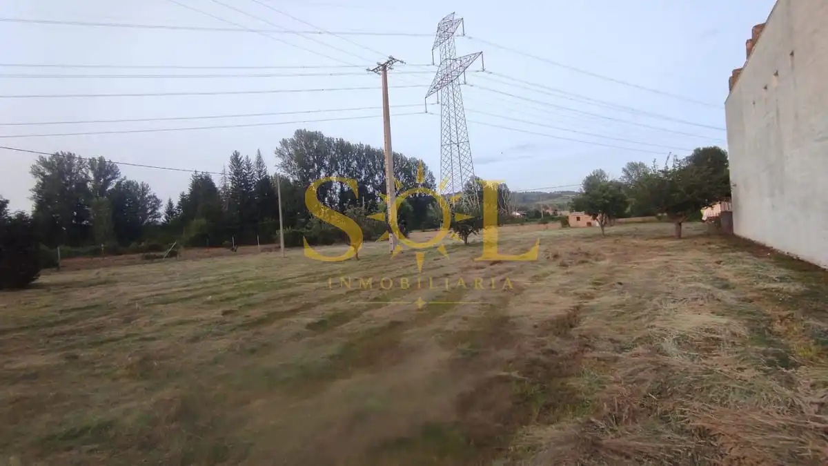 Terreny residencial en venda a Villaquilambre, imagen 6