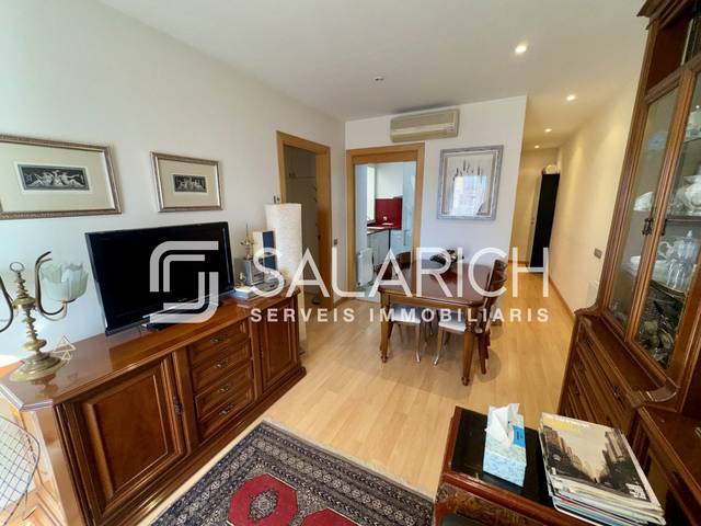 Piso en Venta en NAPOLS en El Camp d'en Grassot i Gràcia Nova