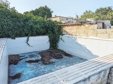Landhaus mit Pool zum Verkauf in Mas de la Rata