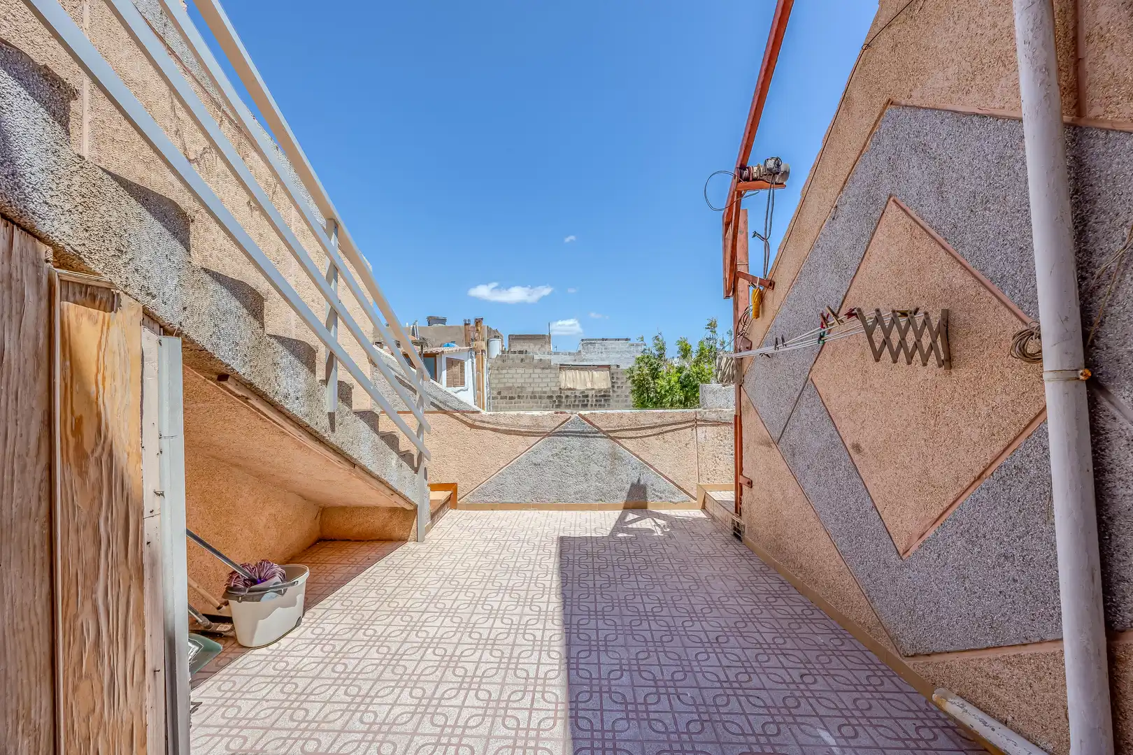 Terraza de Edificio en venta en Burrero
