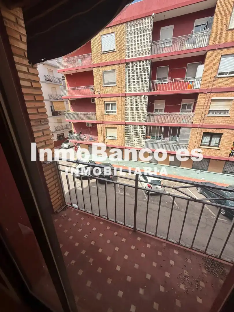 Flat with terrace for sale in Carrer Palau 5, imagen 2