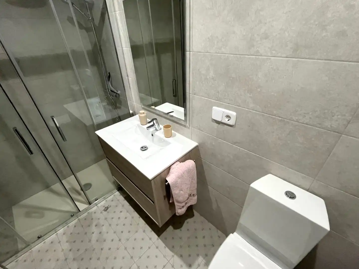 Baño de Piso en venta en Palamós con Aire acondicionado, Calefacción y Parquet