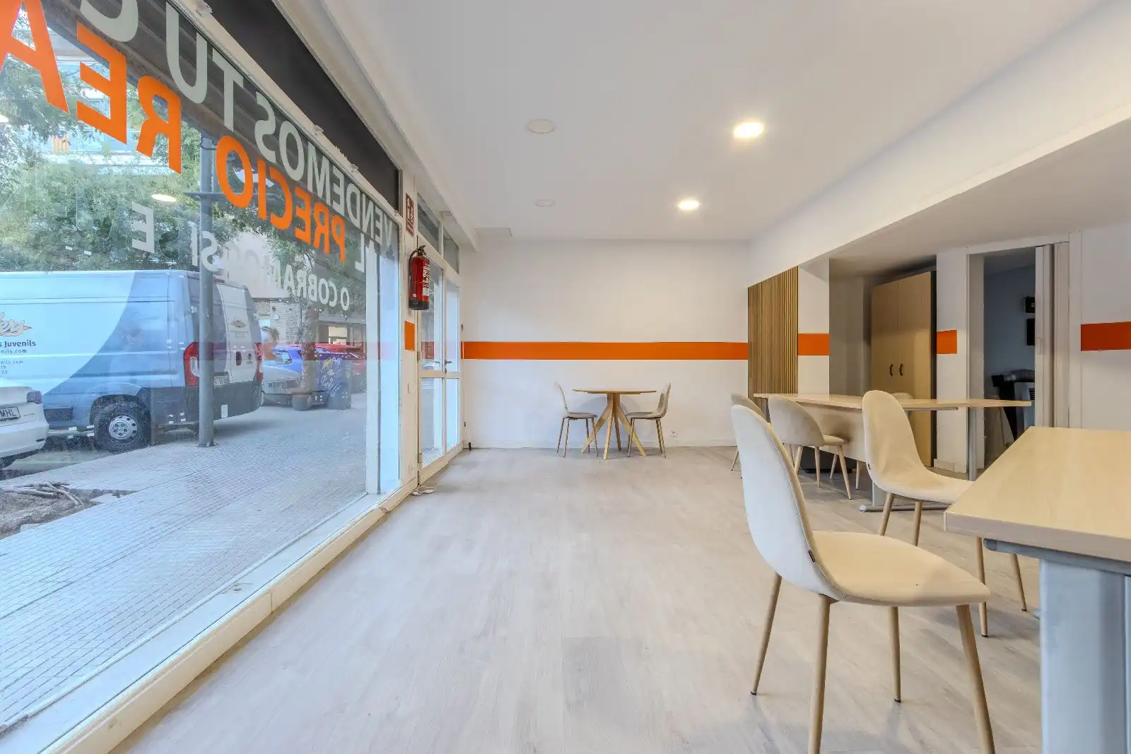 Local de lloguer en Nou Eixample Nord