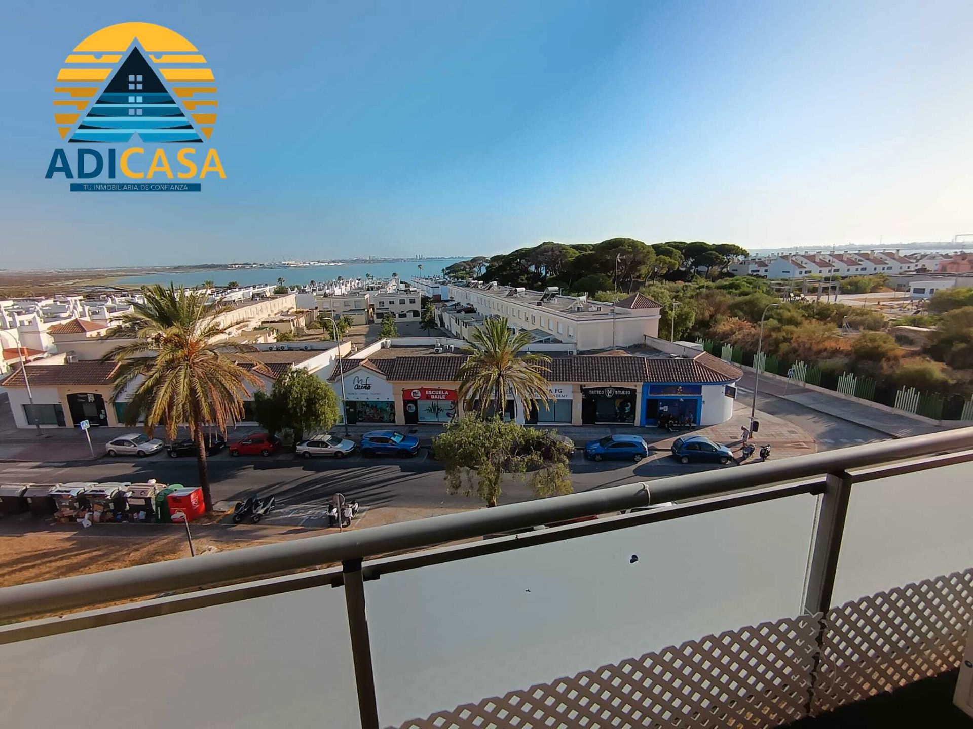 Pis en venda a Avenida Catorce de Abril, Casines