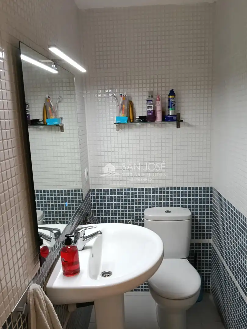 Bathroom of Flat for sale in Aspe  with Terrace and Storage room