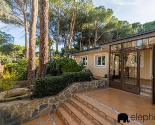 Jardí de Casa o xalet de lloguer en Boadilla del Monte amb Aire condicionat, Calefacció i Jardí privat