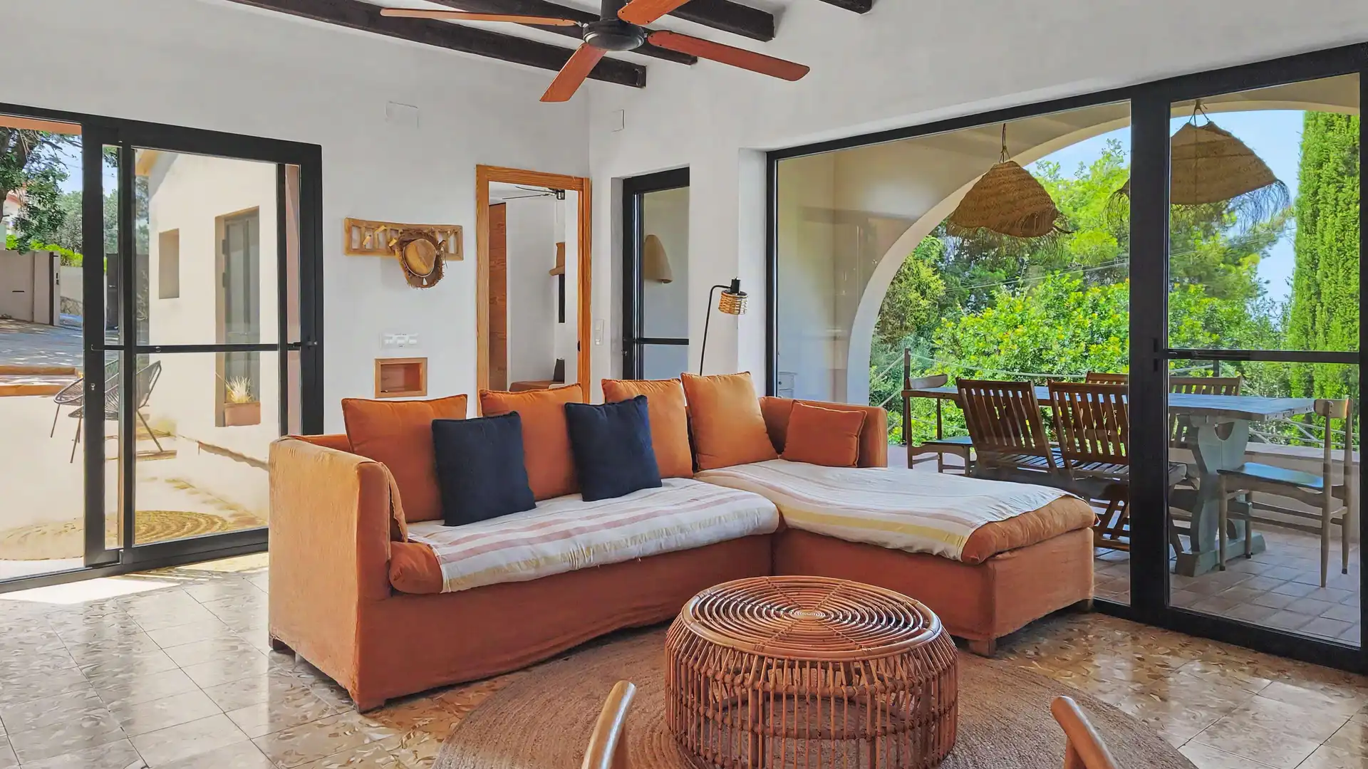 Living room of Houses for sale in Dénia  with Air Conditioner, Heating and Terrace