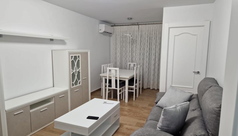 Foto 1 de Apartament de lloguer a El Pilar, Albacete