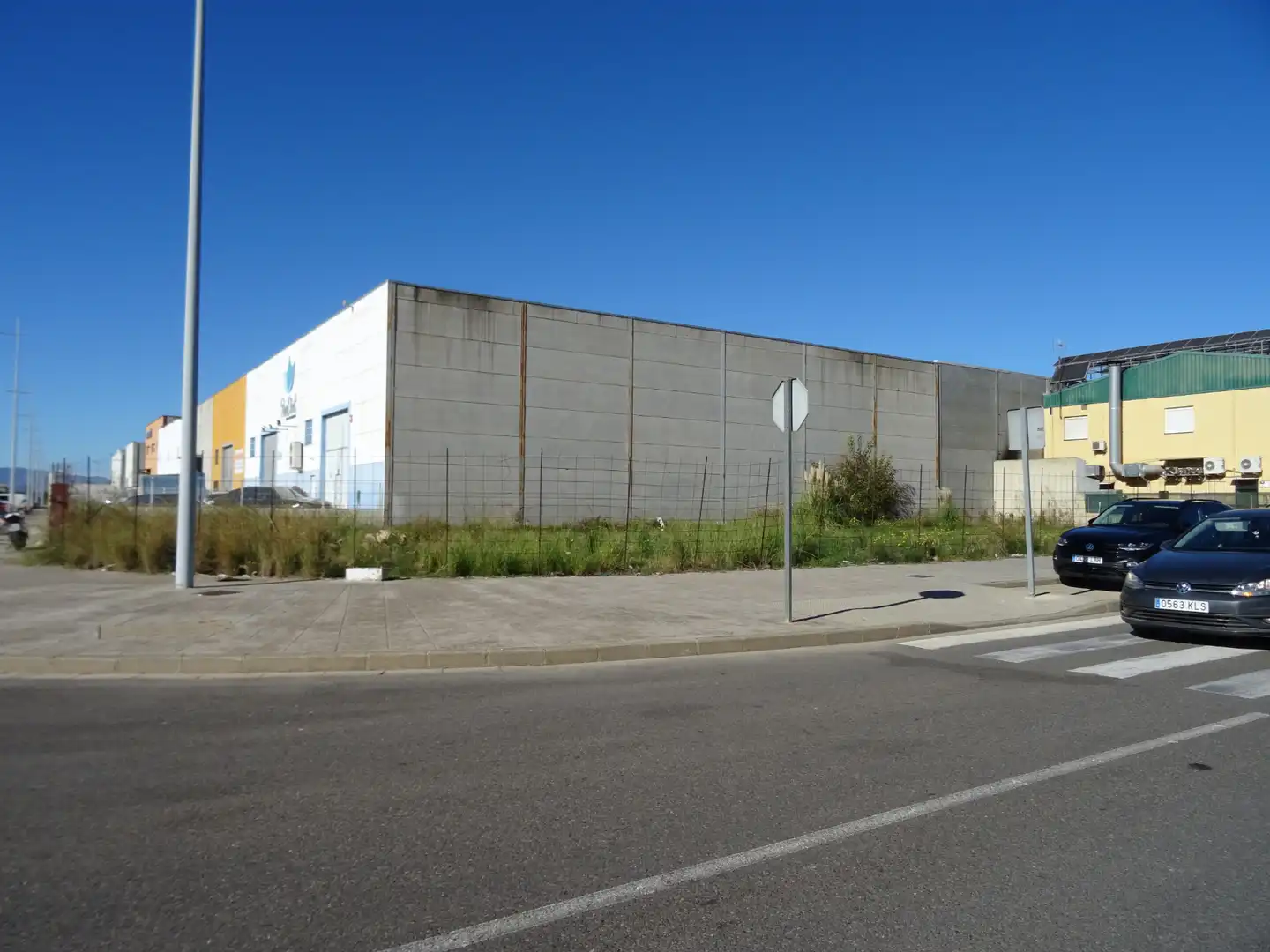Vista exterior de Terreno industrial de alquiler en Algemesí