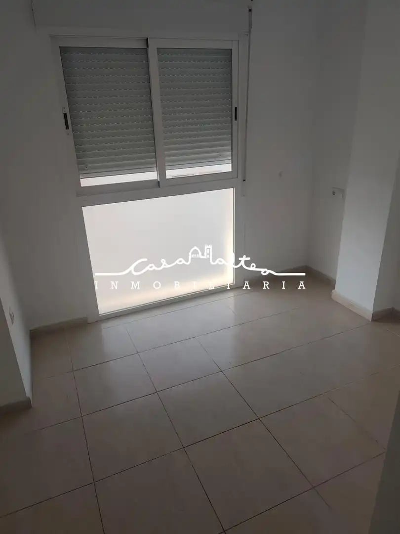 Außenansicht von Wohnungen zur Miete in Altea mit Privatgarten