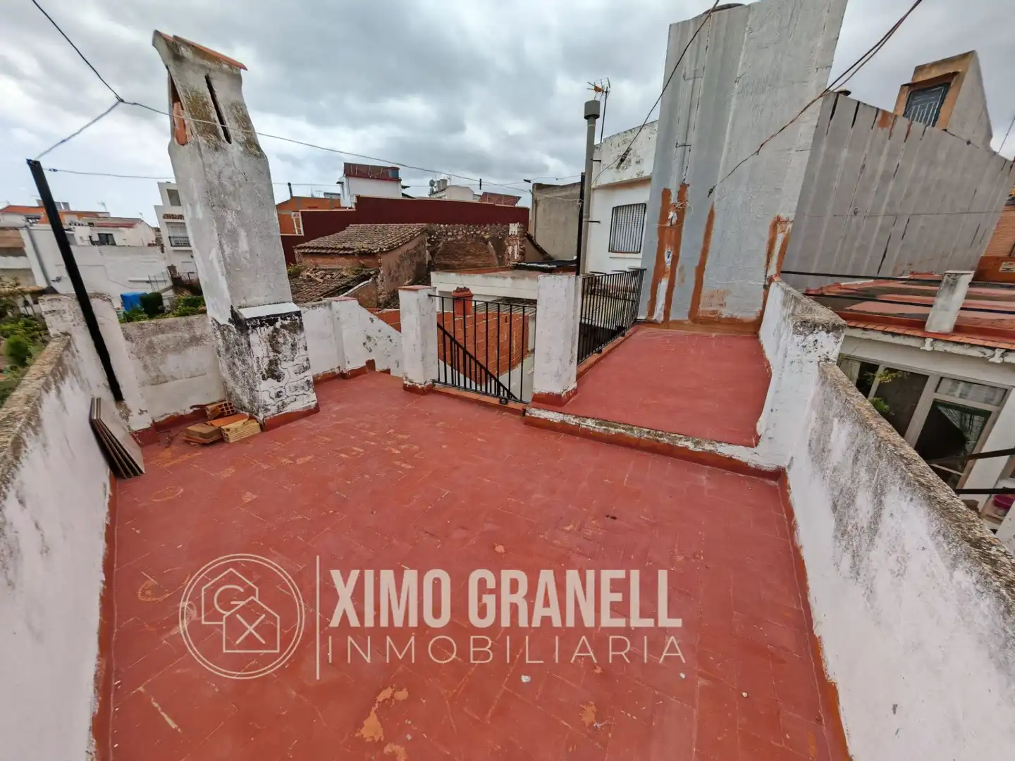 Vista exterior de Casa o xalet en venda en La Vall d'Uixó amb Terrassa, Traster i Moblat