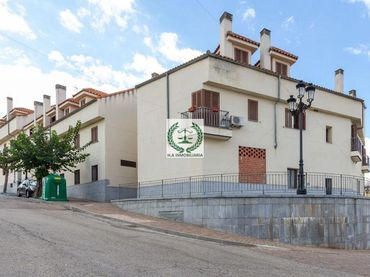 Locale commerciale in vendita a Venturada Pueblo