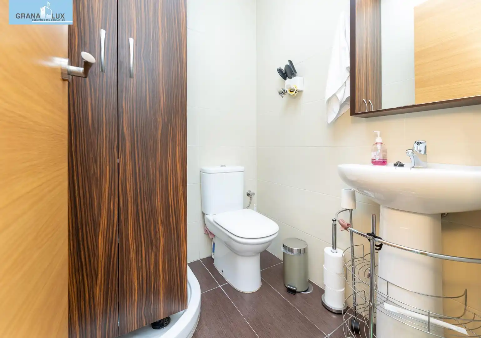 Piso con ascensor en venta en Calle Santa Adela, imagen 14