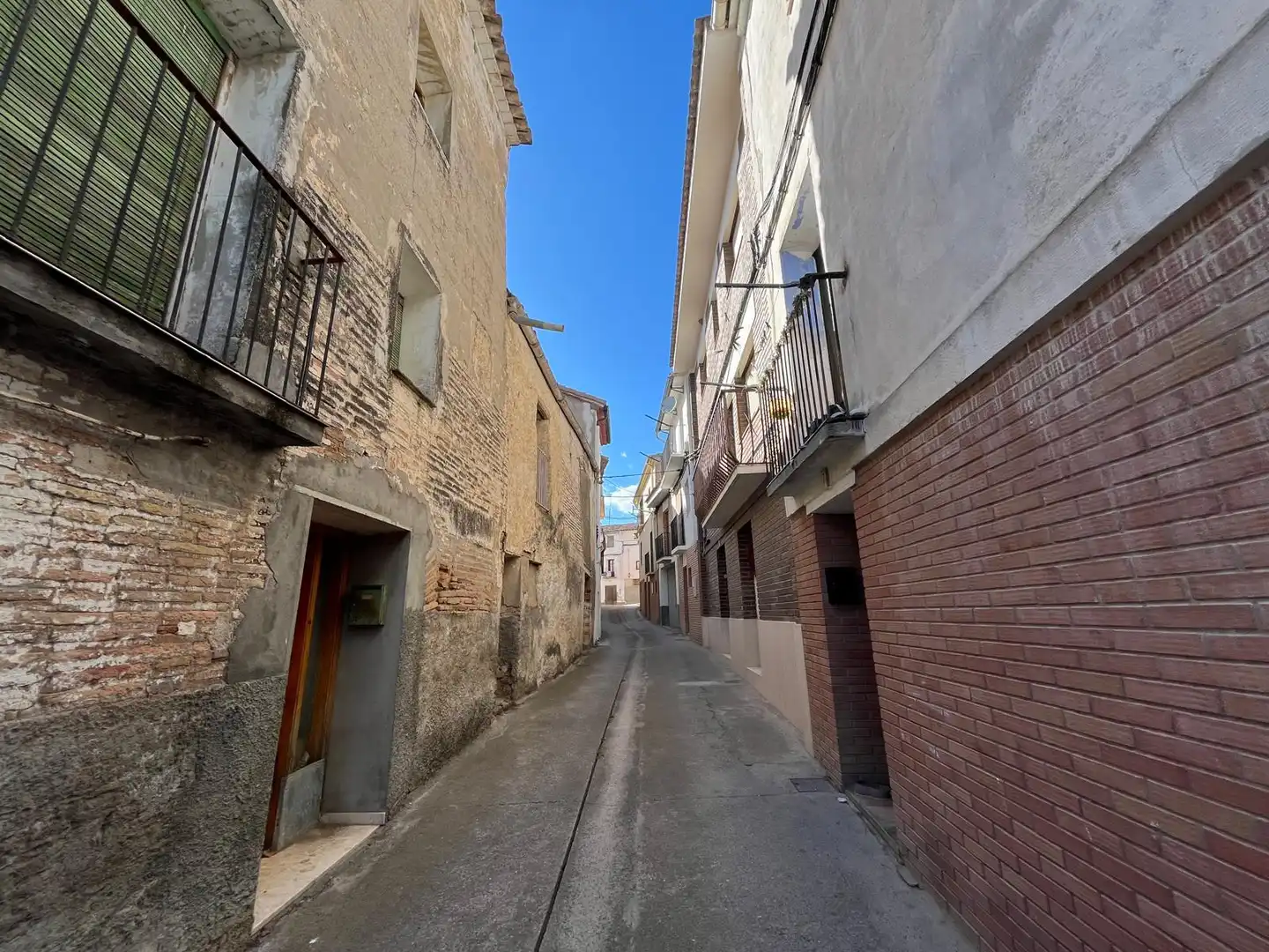 Xalet en venda a Almunia de San Juan, imagen 2