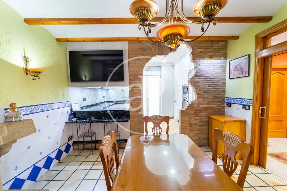 Kitchen of Houses for sale in San Vicente del Raspeig / Sant Vicent del Raspeig  with Air Conditioner, Heating and Private garden