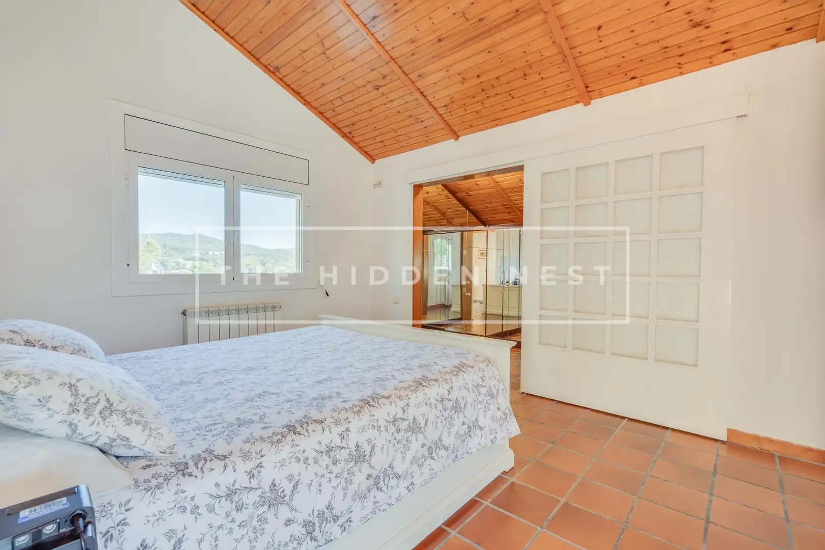 Dormitori de Casa o xalet en venda en Castellar del Vallès amb Calefacció, Parquet i Terrassa