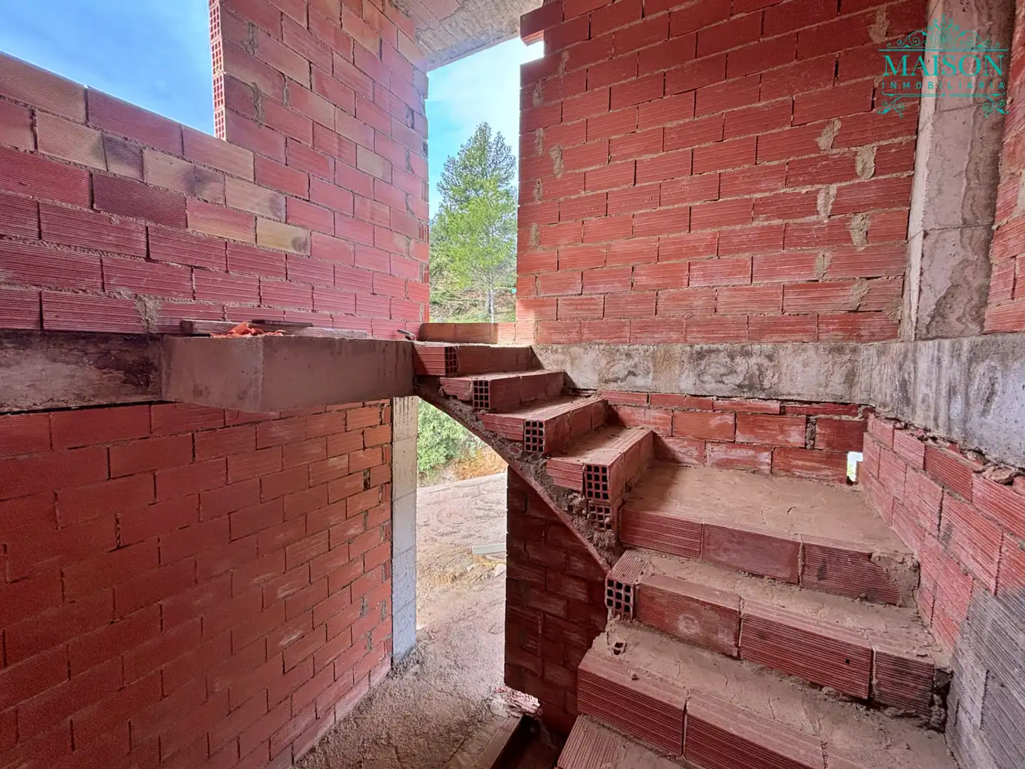 Casa adosada en venda en Eslida