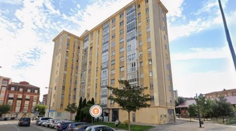 Foto 2 de Piso en venta en Burgos - Cl Doctor Jose Luis Santamar, El Carmen - Barrio Gimeno, Burgos Capital