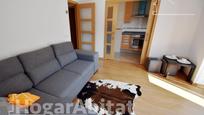 Sala d'estar de Pis en venda en L'Alcora amb Aire condicionat, Parquet i Balcó