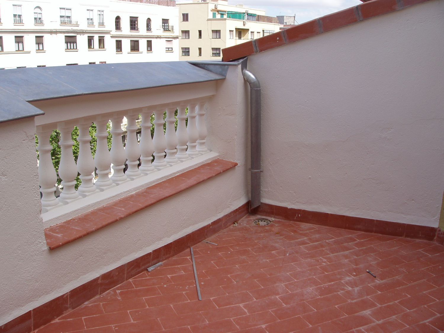Balcony of Attic to rent in  Madrid Capital  with Air Conditioner, Heating and Terrace