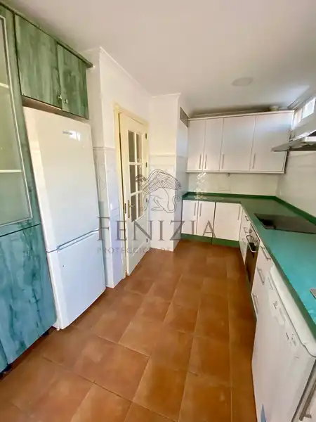 Kitchen of Detached homes for rent in El Puerto de Santa María  with Air Conditioner, Private garden and Storage room