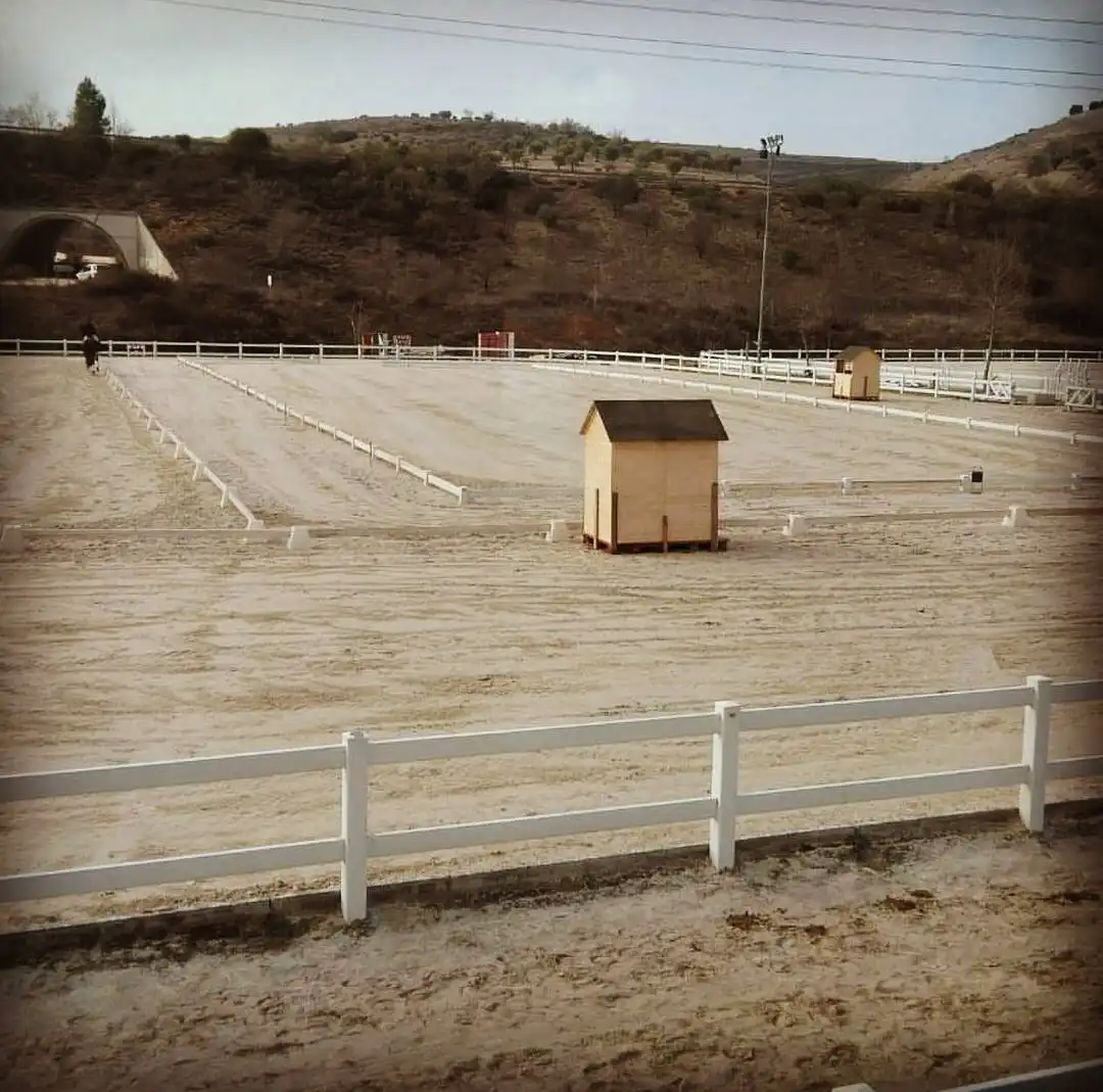Vista exterior de Terreno en venta en Arganda del Rey