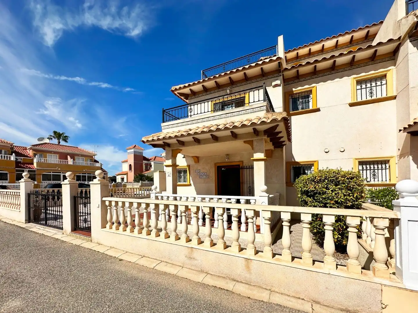 Adossat amb terrassa en venda a Calle Calle Cabo de Creus, imagen 18